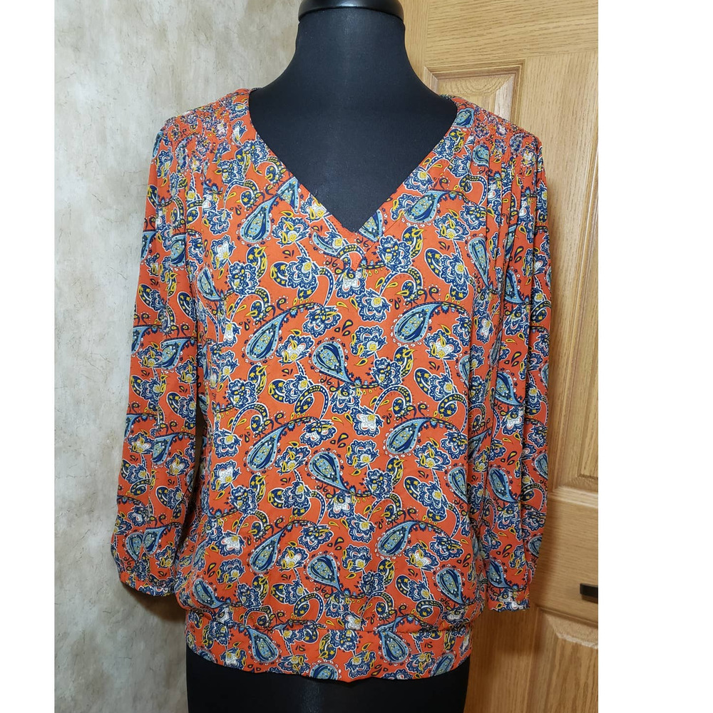 Black Rainn size large orange with blue long sleeve blouse